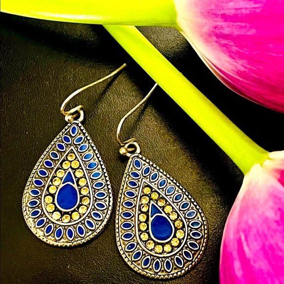 Jewelry - Cobalt Blue and Silver Boho Earrings.